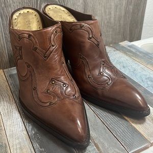 BCBG Girls Women’s Mules Cowgirl Slip-On Western Clogs Brown Leather Size10